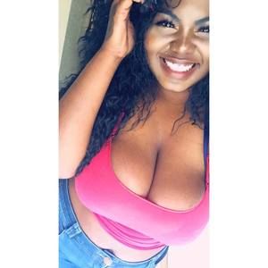 Meet your Posher, Meaghan